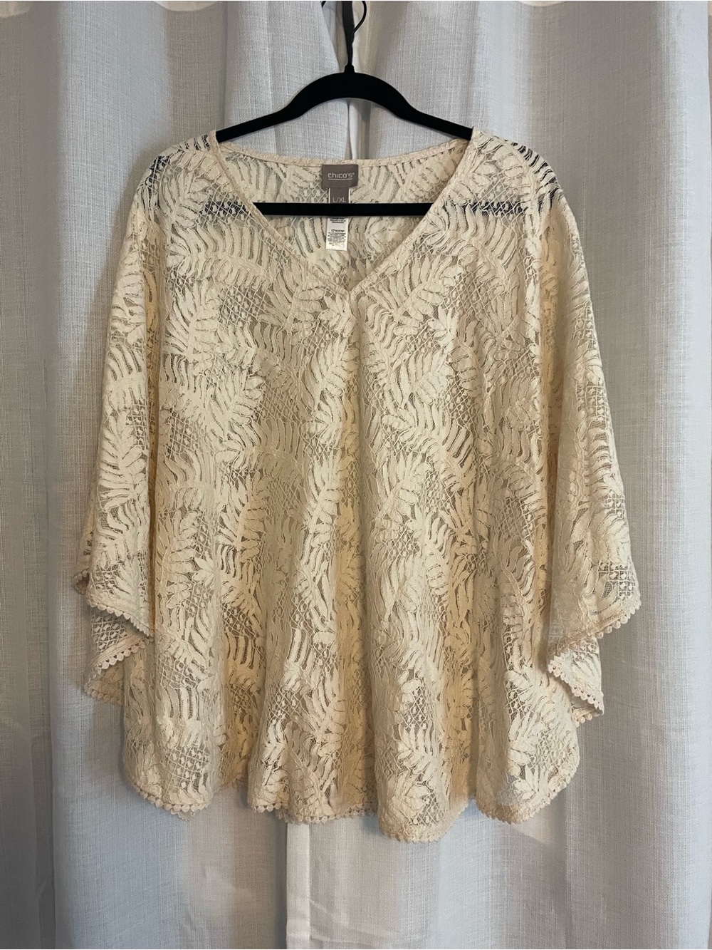 Chico's Cream Lace Tunic Top
